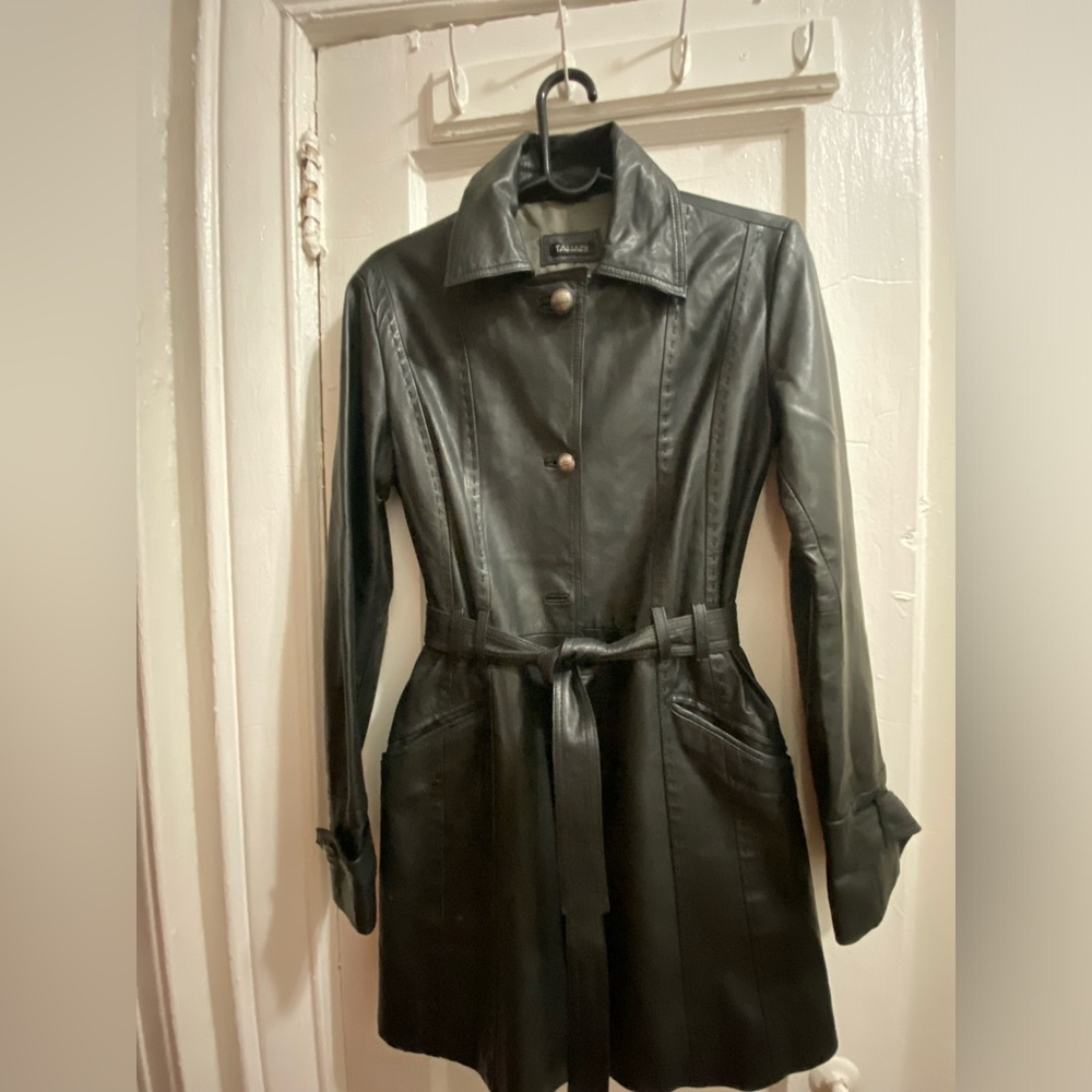 Tahari, Vintage Black Leather Coat - size XS